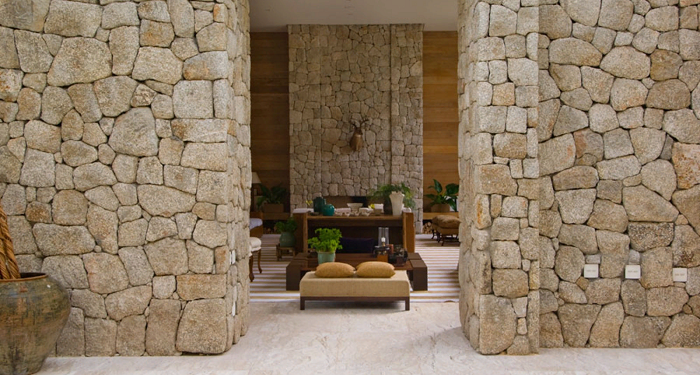 Rubble stone in the interior: ideas and some tips