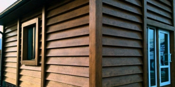 “American”: rules for cladding the facade with an overlap board
