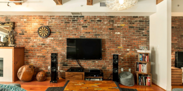 Brick-wooden walls: the concept and rules of construction