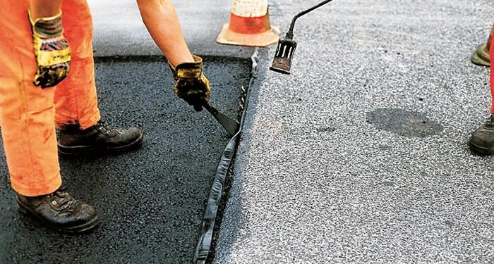 Pothole repair from professionals: main aspects and benefits