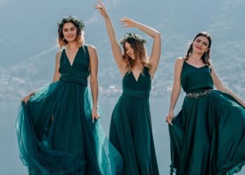 Bridesmaid dresses: main types and recommendations for choosing
