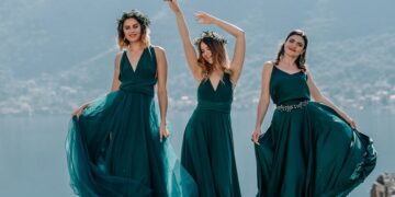 Bridesmaid dresses: main types and recommendations for choosing