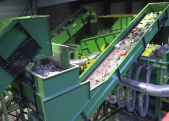 Recycling in small spaces: efficient equipment for urban areas