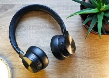 Огляд нових моделей бездротових навушників 2024: що обрати для комфортного звучання