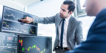 The role of Artificial Intelligence in the development of trading: from analysis to automation