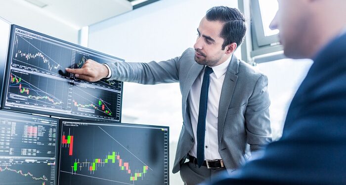 The role of Artificial Intelligence in the development of trading: from analysis to automation