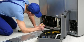 How to know when your refrigerator needs professional repair