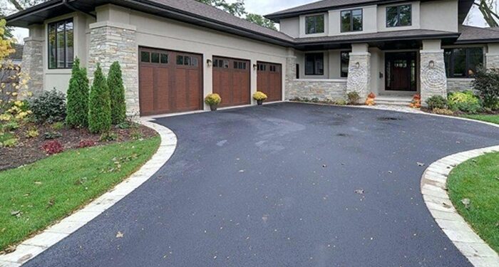 How to order garage construction in Edmonton on favorable terms